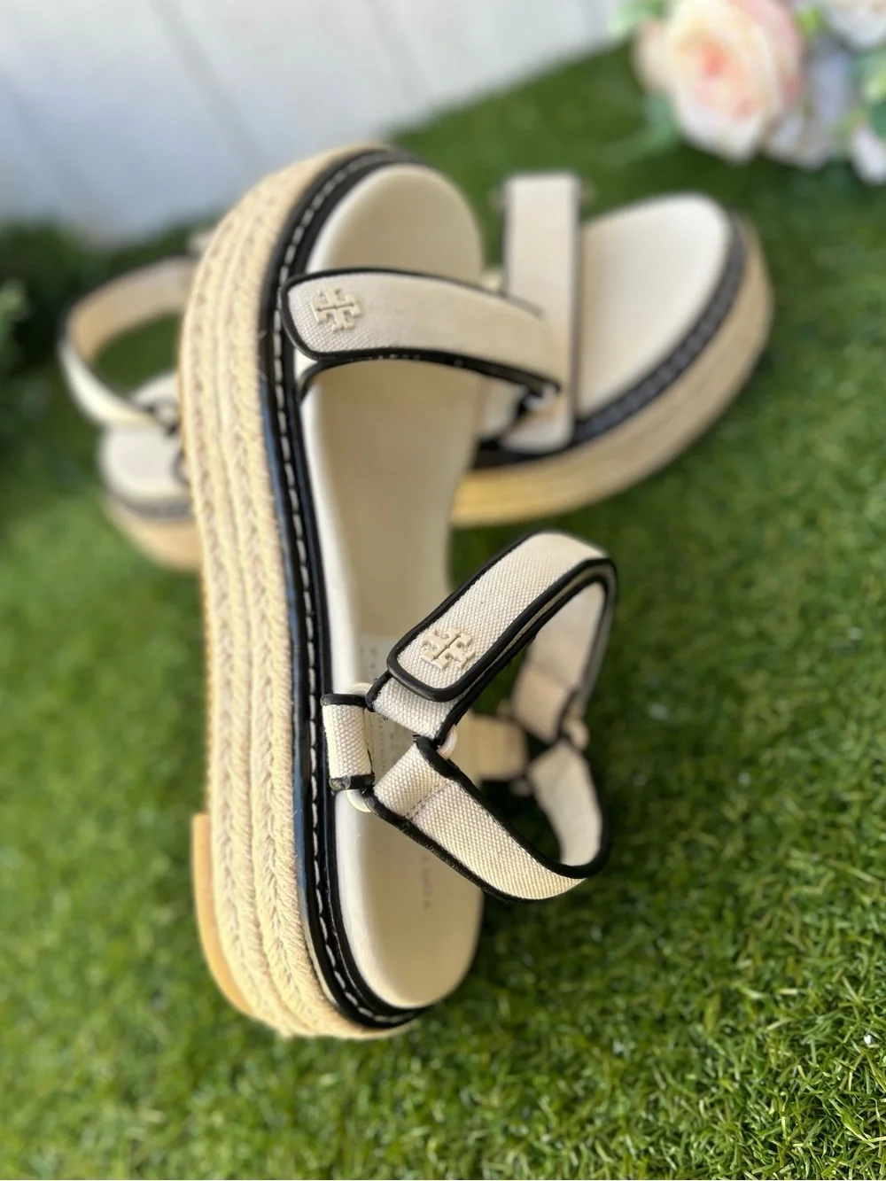 Tory Burch Women’s canvas/perfect black platform Espadrille Sandals size 10